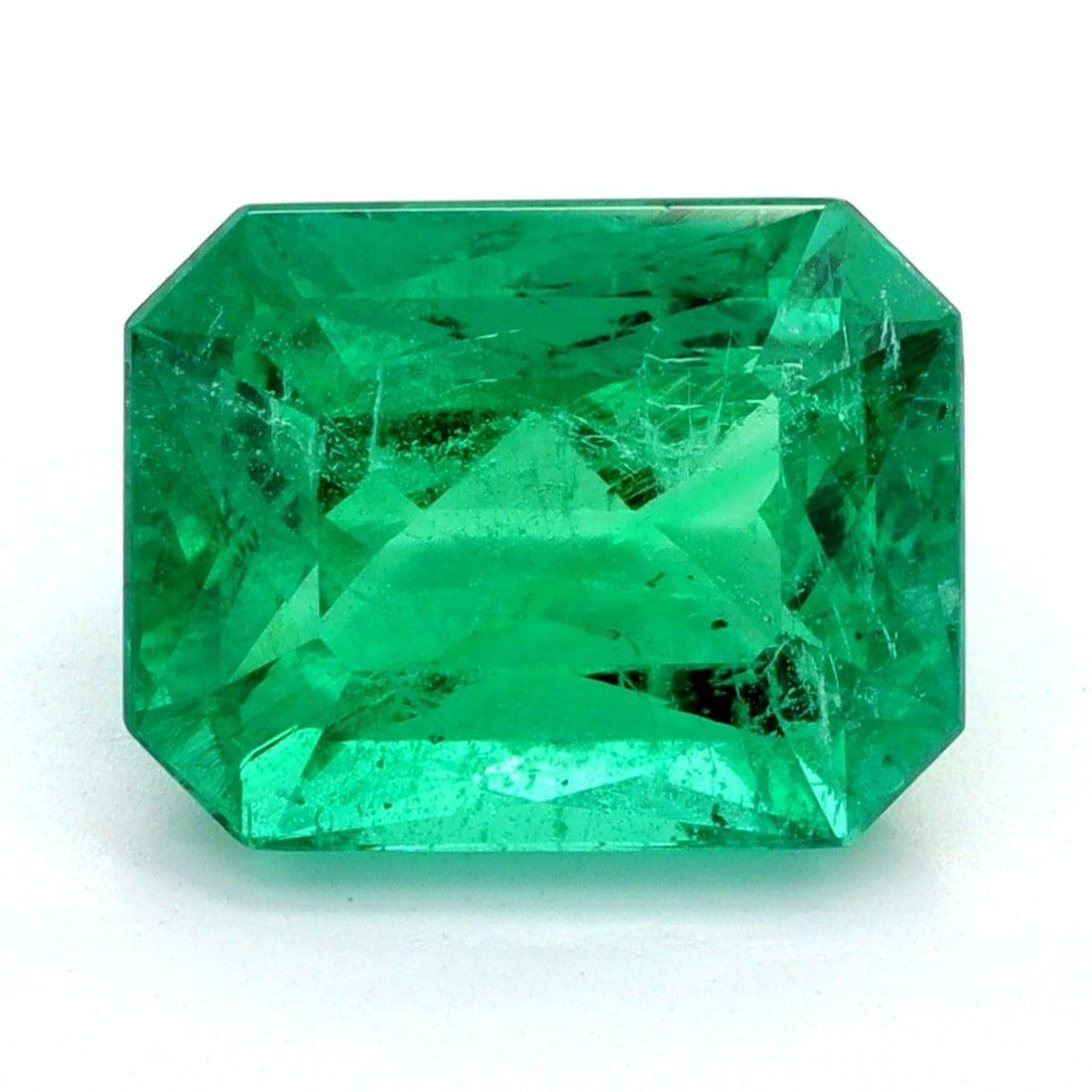 Loose Emerald Gemstone - Radiant 2.0ct Green SI: Loose Emerald Gemstone - Radiant 2.0ct Green SI This listing features Loose Emerald Gemstone - Radiant 2.0ct Green SI. Item specifics are provided below. Item Specifics: Type: Emerald Carat: 2.0