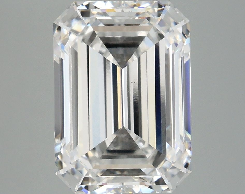 Loose Lab Diamond - IGI Emerald 4.1ct E VS1 (1 of 1)