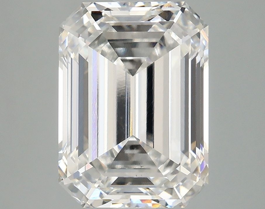 Loose Lab Diamond - IGI Emerald 4.1ct E VS1: Loose Lab Diamond - IGI Emerald 4.1ct E VS1 This listing features Loose Lab Diamond - IGI Emerald 4.1ct E VS1. Item specifics are provided below. Item Specifics: Source: This Is A Real Diamond Grown