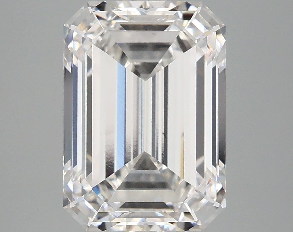 Loose Lab Diamond - IGI Emerald 4.1ct E VS1 (1 of 1)