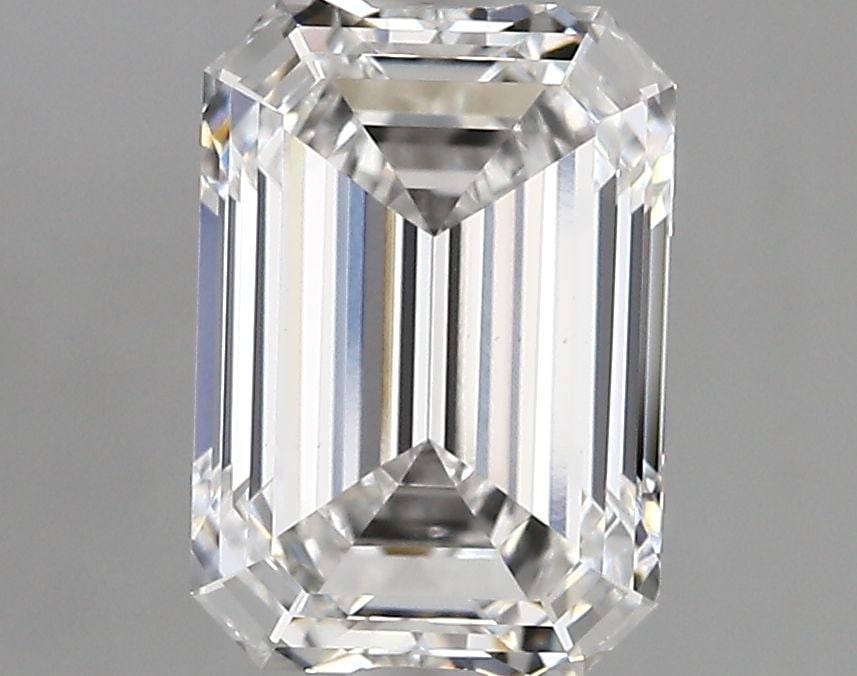 Loose Lab Diamond - IGI Emerald 2.79ct E VVS2: Loose Lab Diamond - IGI Emerald 2.79ct E VVS2 This listing features Loose Lab Diamond - IGI Emerald 2.79ct E VVS2. Item specifics are provided below. Item Specifics: Source: This Is A Real Diamond Gro