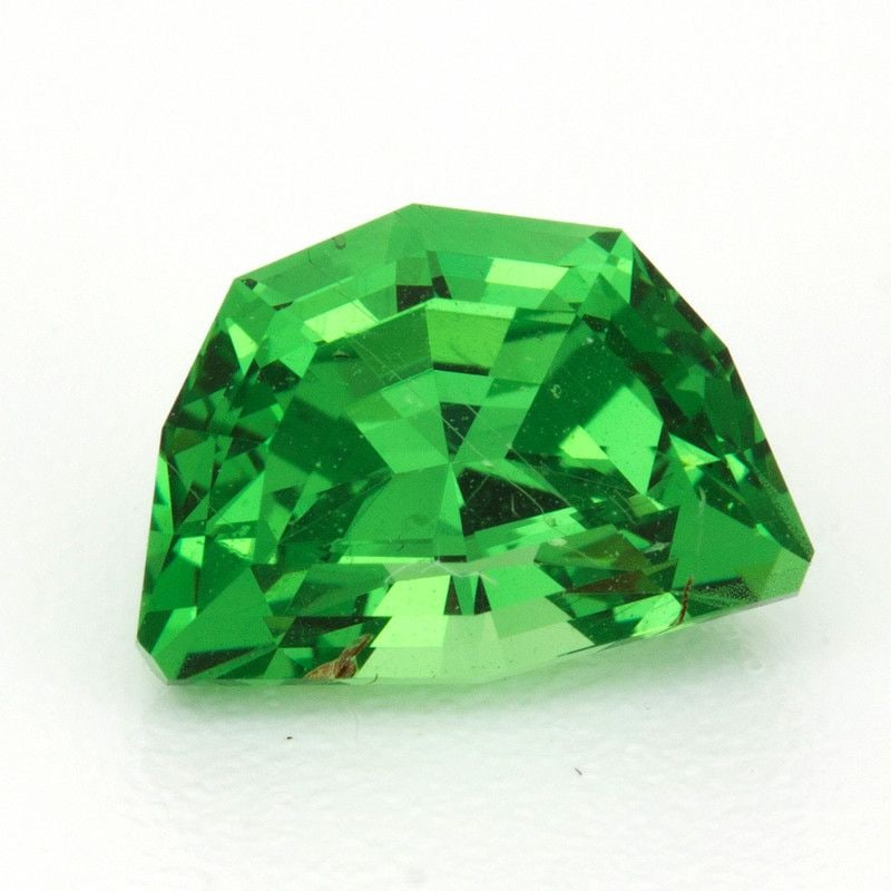 Loose Garnet Gemstone - IGI Triangular 1.49ct Green SI: Loose Garnet Gemstone - IGI Triangular 1.49ct Green SI This listing features Loose Garnet Gemstone - IGI Triangular 1.49ct Green SI. Item specifics are provided below. Item Specifics: Type: Garnet