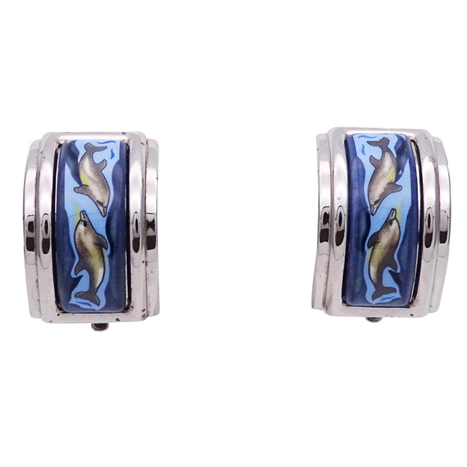 Metal Hermes Clip Earrings: Metal Hermes Clip Earrings This listing features Metal Hermes Clip Earrings. Item specifics are provided below. Item Specifics: Brand: Hermes Type: Clip Earrings Gender: Women Material: Metal Color: