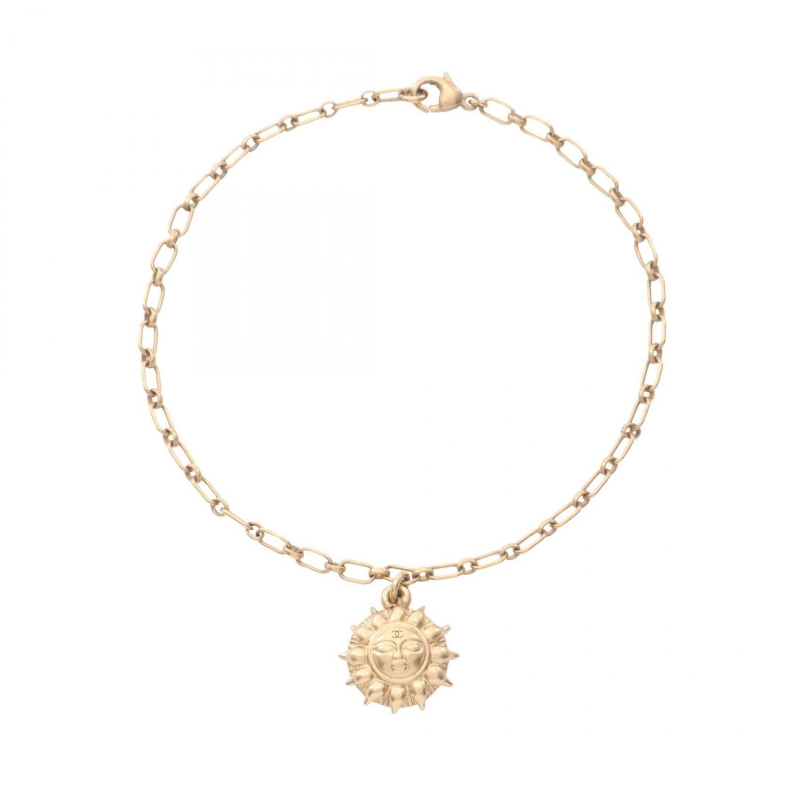 Plating Chanel Charm Bracelet Gold: Plating Chanel Charm Bracelet Gold This listing features Plating Chanel Charm Bracelet Gold. Item specifics are provided below. Item Specifics: Brand: Chanel Type: Charm Bracelet Gender: Women Materia