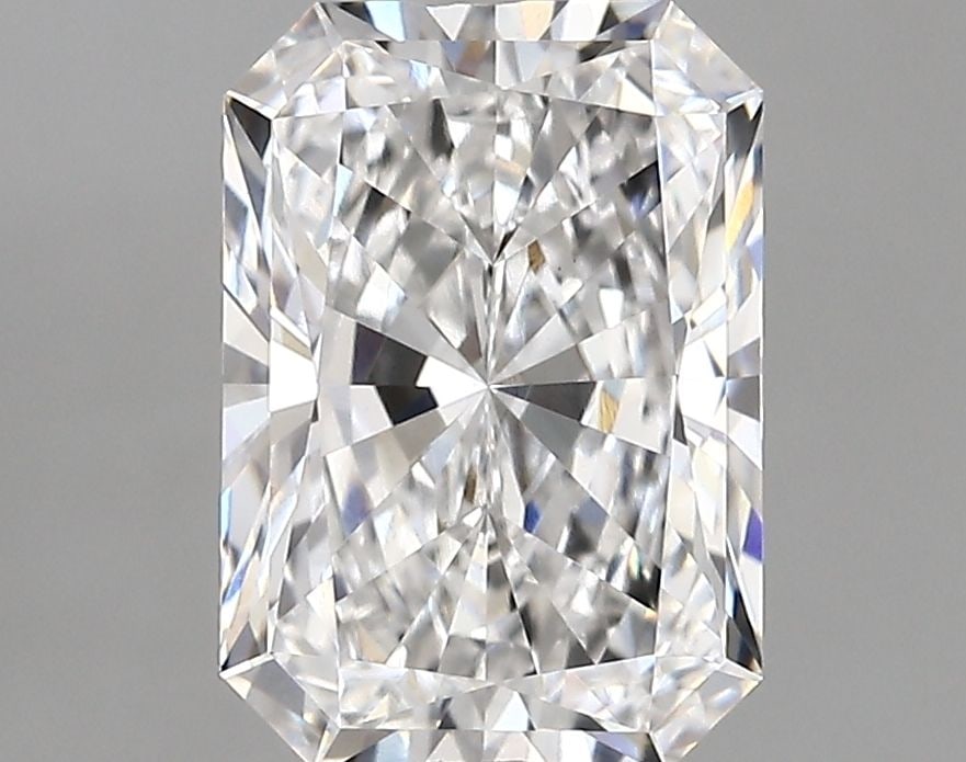 Loose Lab Diamond - IGI Radiant 2.8ct E VVS2 (1 of 1)