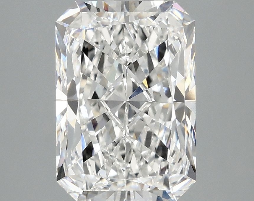 Loose Lab Diamond - IGI Radiant 3.05ct F VVS2: Loose Lab Diamond - IGI Radiant 3.05ct F VVS2 This listing features Loose Lab Diamond - IGI Radiant 3.05ct F VVS2. Item specifics are provided below. Item Specifics: Source: This Is A Real Diamond