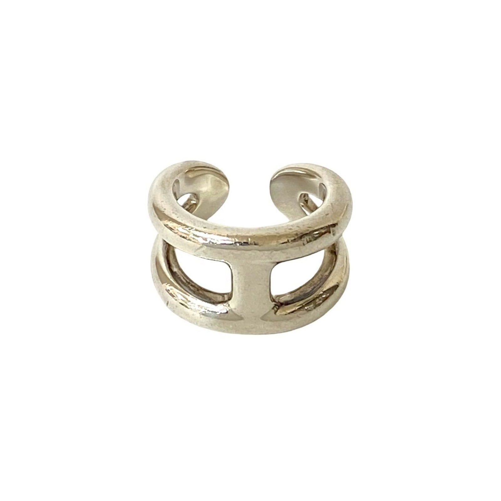 925 Hermes Band Ring Silver: 925 Hermes Band Ring Silver This listing features 925 Hermes Band Ring Silver. Item specifics are provided below. Item Specifics: Brand: Hermes Type: Band Ring Gender: Women Color: Silver Material: Si