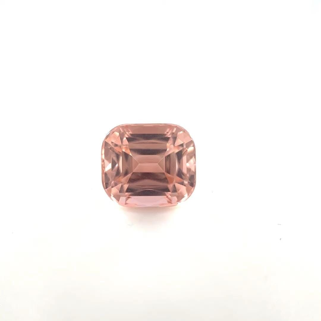 Loose Tourmaline Gemstone - Cushion 3.94ct Pink SI: Loose Tourmaline Gemstone - Cushion 3.94ct Pink SI This listing features Loose Tourmaline Gemstone - Cushion 3.94ct Pink SI. Item specifics are provided below. Item Specifics: Type: Tourmaline Carat: