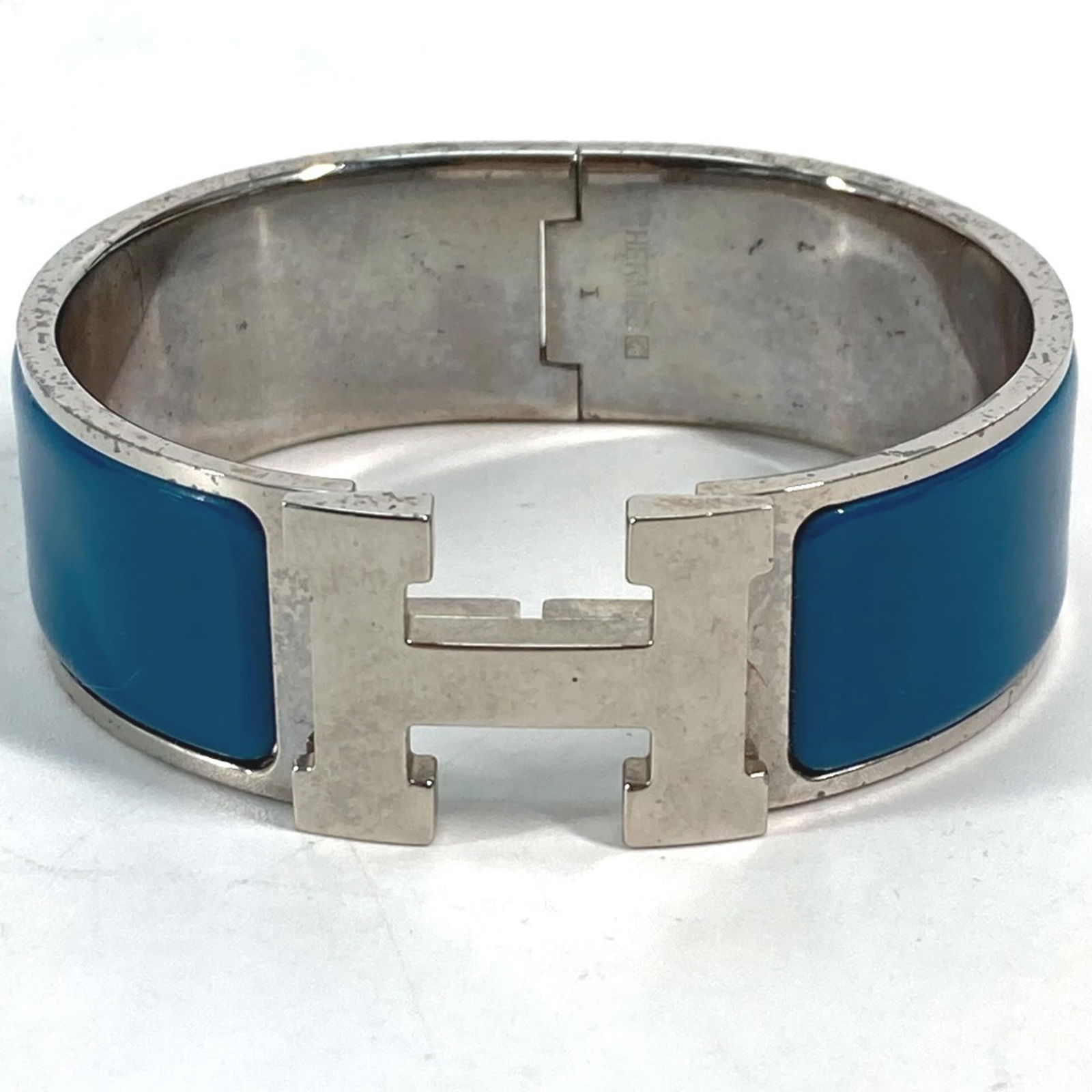 Metal Hermes Charm Bracelet (1 of 13)