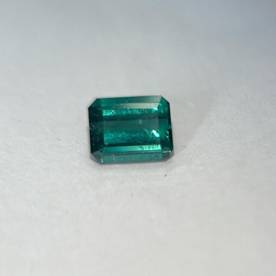 Loose Tourmaline Gemstone - Emerald 1.47ct Blue SI: Loose Tourmaline Gemstone - Emerald 1.47ct Blue SI This listing features Loose Tourmaline Gemstone - Emerald 1.47ct Blue SI. Item specifics are provided below. Item Specifics: Type: Tourmaline