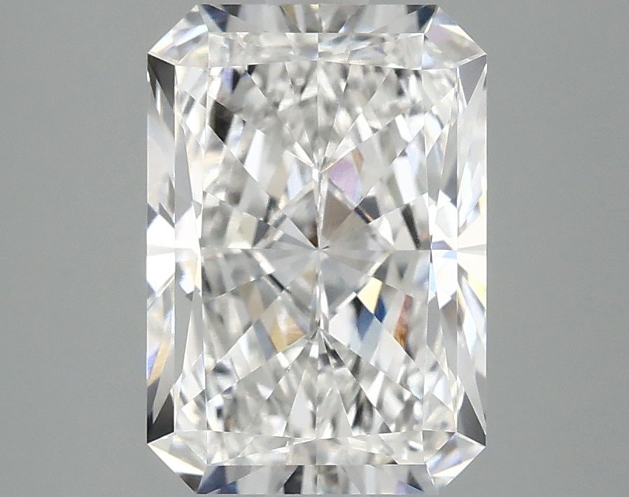Loose Lab Diamond - IGI Radiant 3.05ct E VS1: Loose Lab Diamond - IGI Radiant 3.05ct E VS1 This listing features Loose Lab Diamond - IGI Radiant 3.05ct E VS1. Item specifics are provided below. Item Specifics: Source: This Is A Real Diamond
