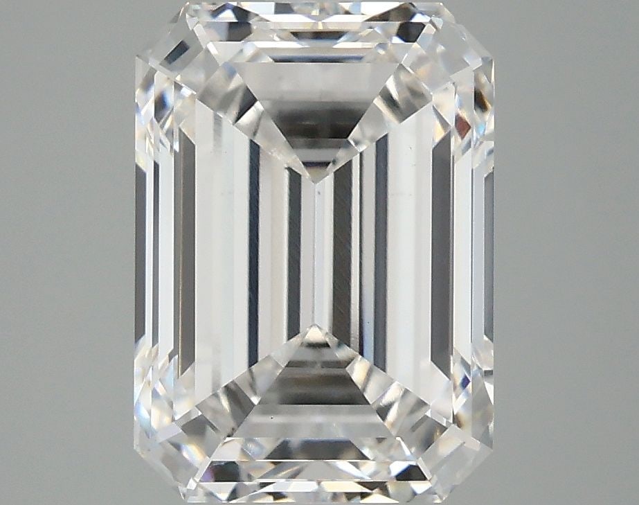 Loose Lab Diamond - IGI Emerald 4.1ct E VS1: Loose Lab Diamond - IGI Emerald 4.1ct E VS1 This listing features Loose Lab Diamond - IGI Emerald 4.1ct E VS1. Item specifics are provided below. Item Specifics: Source: This Is A Real Diamond Grown I