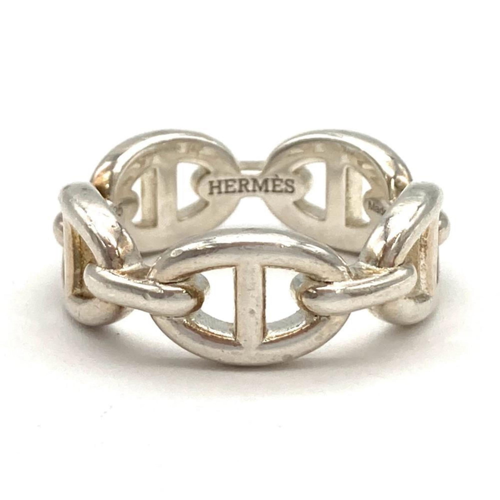 925 Hermes Band Ring Silver: 925 Hermes Band Ring Silver This listing features 925 Hermes Band Ring Silver. Item specifics are provided below. Item Specifics: Brand: Hermes Type: Band Ring Gender: Women Color: Silver Material: