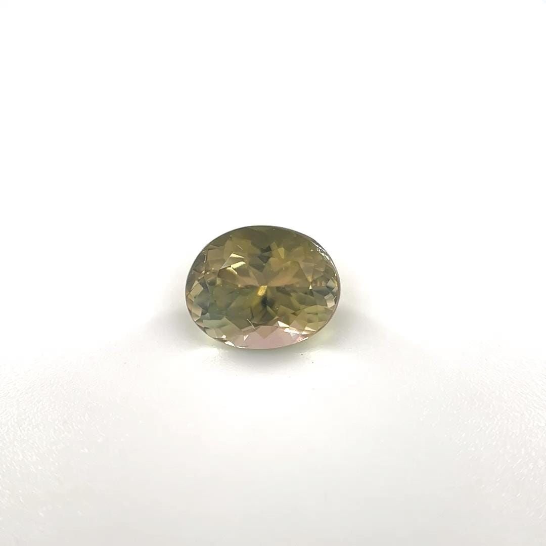 Loose Tourmaline Gemstone - Oval 1.14ct Green SI (1 of 1)