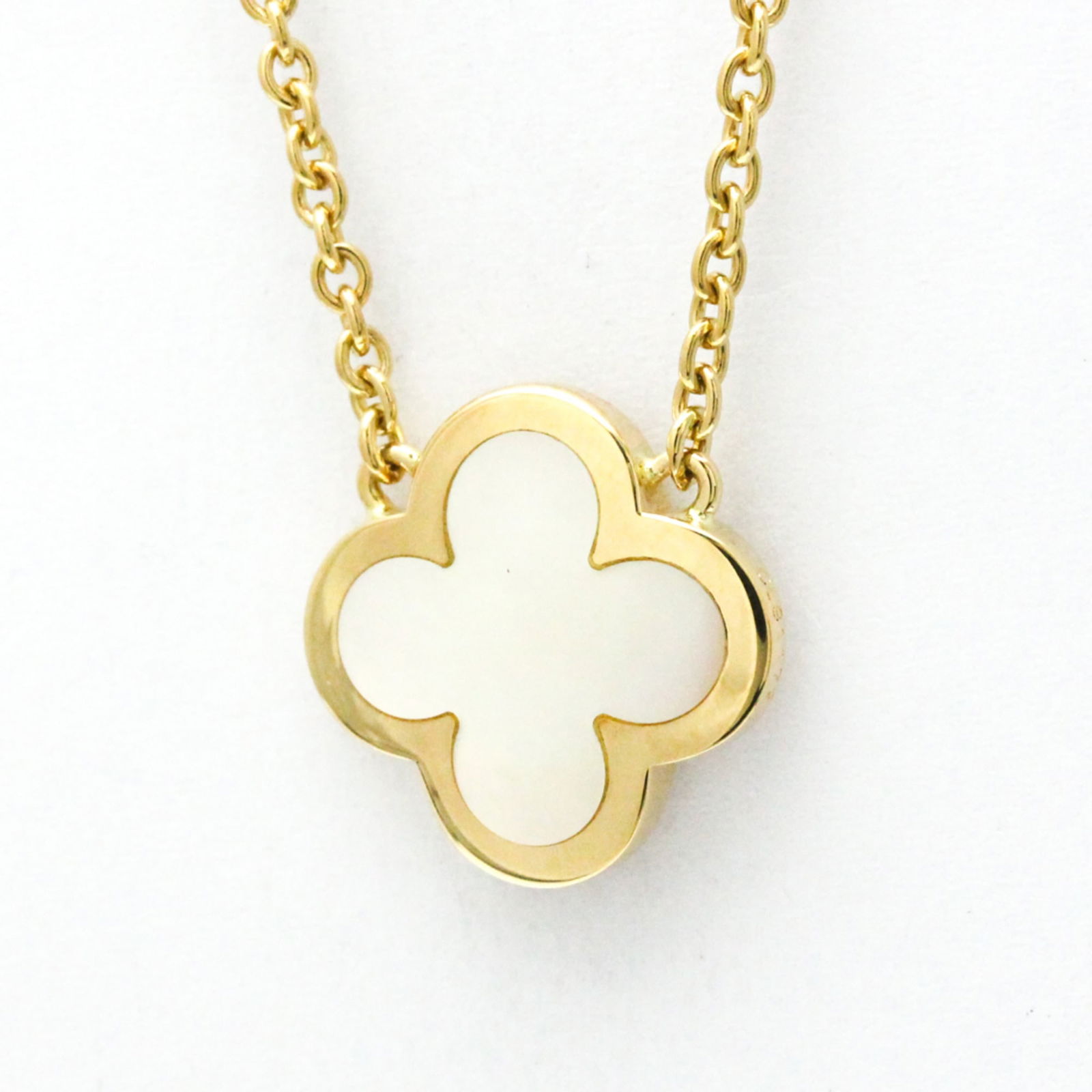 Women Fashion Pendant Necklace (Gold) - Van Cleef & Arpels Pure Alhambra Necklace Yellow Gold (18K): Women Fashion Pendant Necklace (Gold) - Van Cleef & Arpels Pure Alhambra Necklace Yellow Gold (18K) Mother Of Pearl Men This listing features Women Fashion Pendant Necklace (Gold) - Van Cleef & Arpels