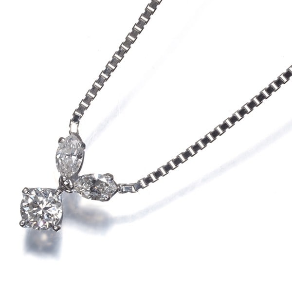 Platinum Diamond 0.53Ct Necklace 900 850 (1 of 4)