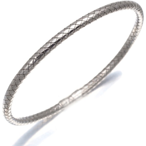 Silver Bottega Veneta Bracelet Intrecciato Bangle M Engraved 925 Sterling: Silver Bottega Veneta Bracelet Intrecciato Bangle M Engraved 925 Sterling This listing features Silver Bottega Veneta Bracelet Intrecciato Bangle M Engraved 925 Sterling. Item specifics are provided