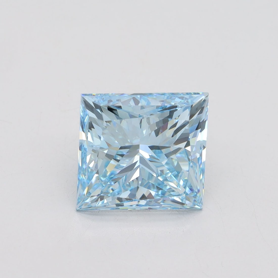 Loose Lab Diamond - IGI Princess 4.71ct Fancy Vivid Blue VS2: Loose Lab Diamond - IGI Princess 4.71ct Fancy Vivid Blue VS2 This listing features Loose Lab Diamond - IGI Princess 4.71ct Fancy Vivid Blue VS2. Item specifics are provided below. Item Specifics: