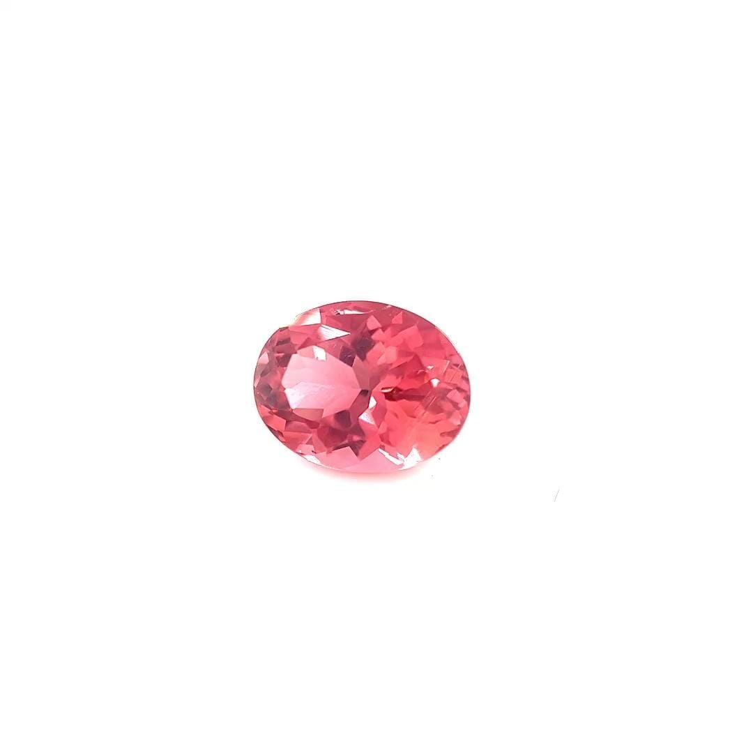 Loose Tourmaline Gemstone - Oval 1.59ct Pink SI: Loose Tourmaline Gemstone - Oval 1.59ct Pink SI This listing features Loose Tourmaline Gemstone - Oval 1.59ct Pink SI. Item specifics are provided below. Item Specifics: Type: Tourmaline Carat: 1.59