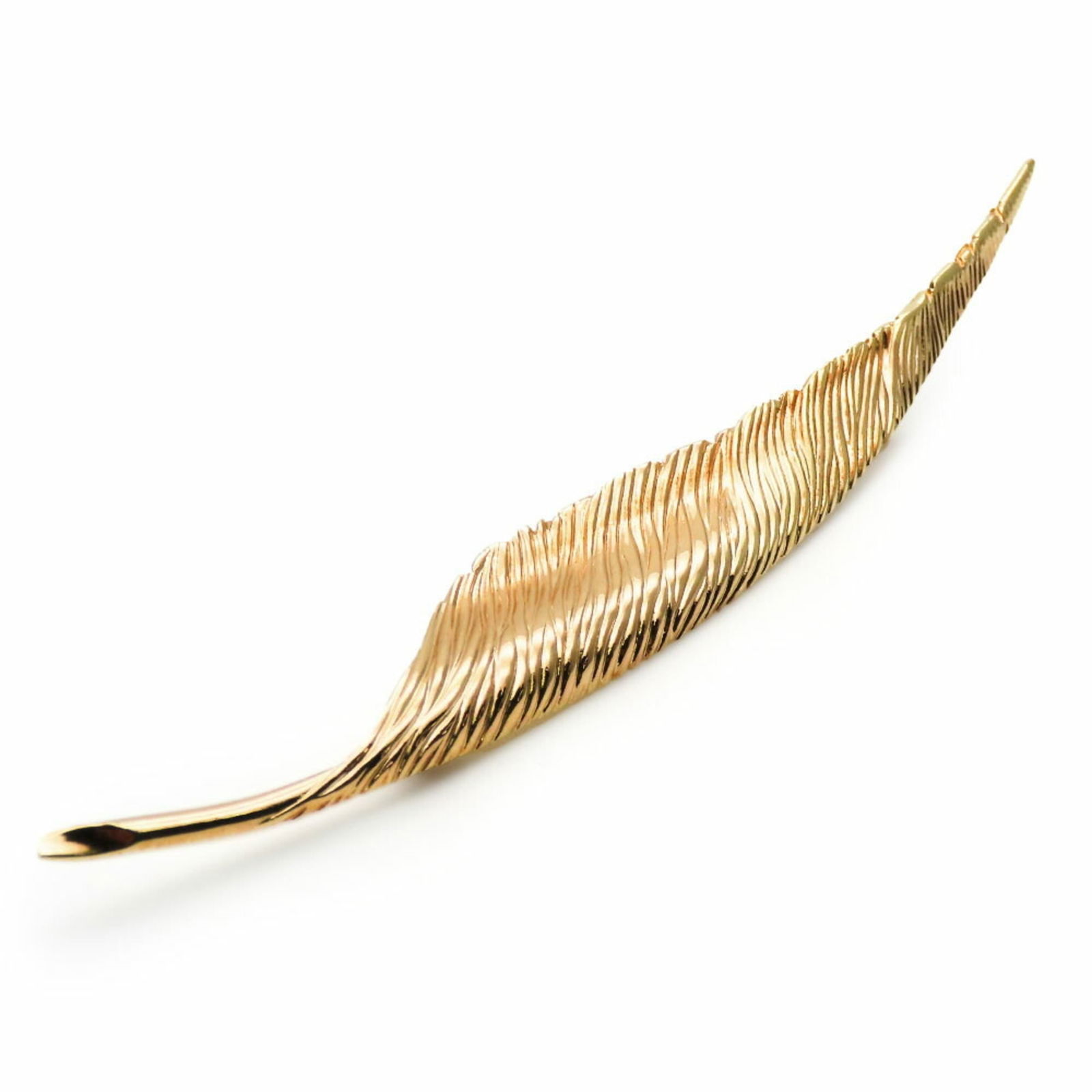 Metal Christian Dior Brooch: Metal Christian Dior Brooch This listing features Metal Christian Dior Brooch. Item specifics are provided below. Item Specifics: Brand: Christian Dior Type: Brooch Gender: Women Material: Metal Color