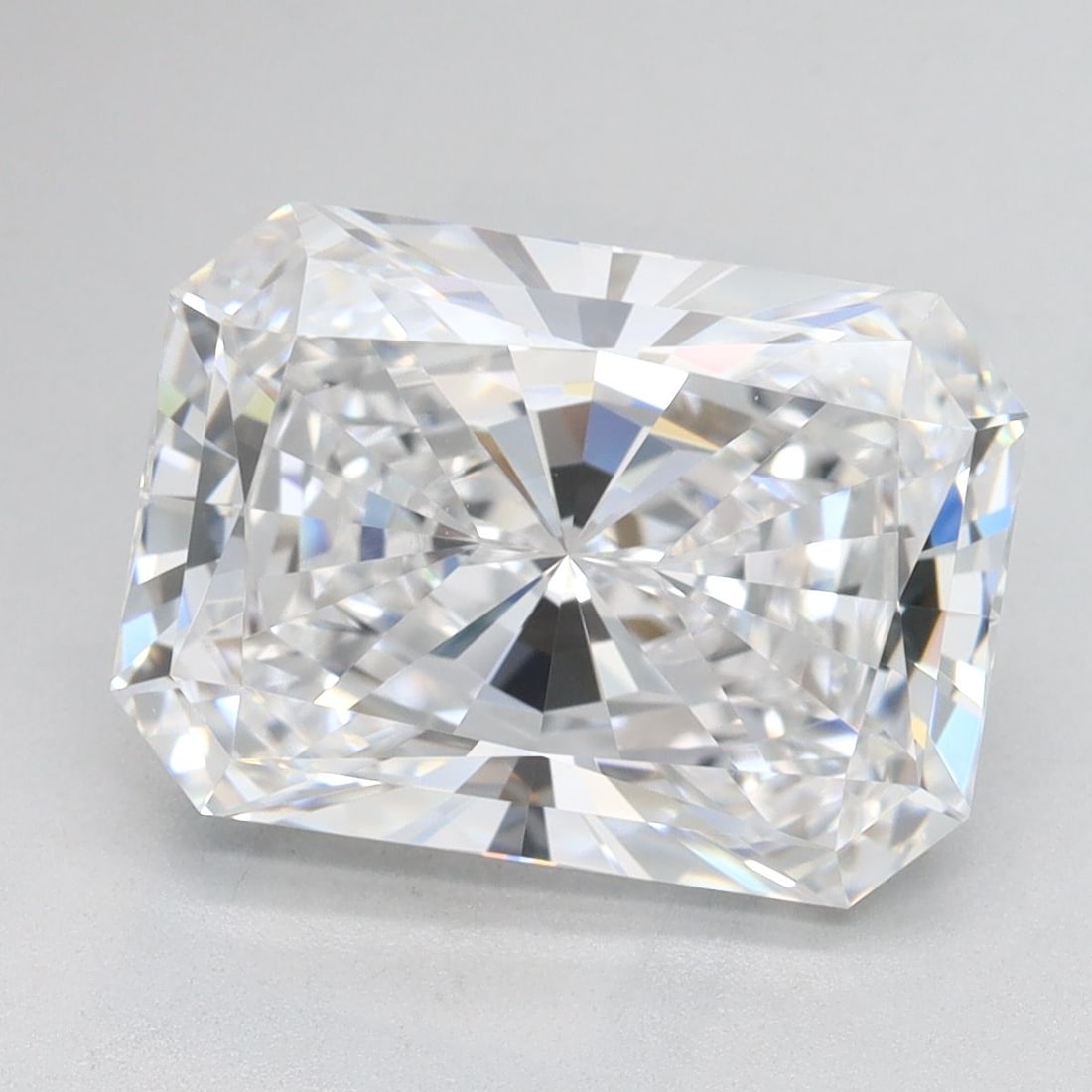 Loose Lab Diamond - GIA Radiant 4.07ct D FL: Loose Lab Diamond - GIA Radiant 4.07ct D FL This listing features Loose Lab Diamond - GIA Radiant 4.07ct D FL. Item specifics are provided below. Item Specifics: Source: This Is A Real Diamond Grown