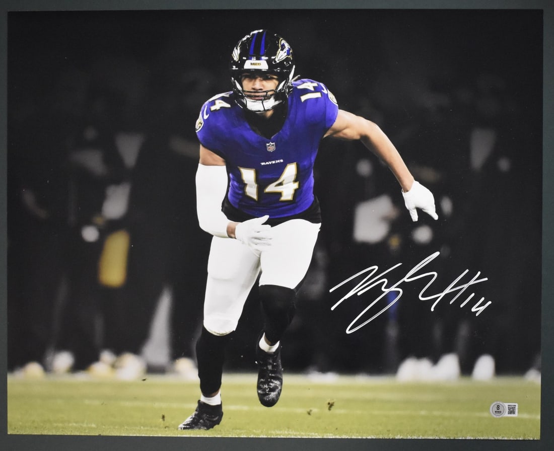 200752 Kyle Hamilton Baltimore Ravens Autographed/ Signed 16x20 Photo Beckett (1 of 3)