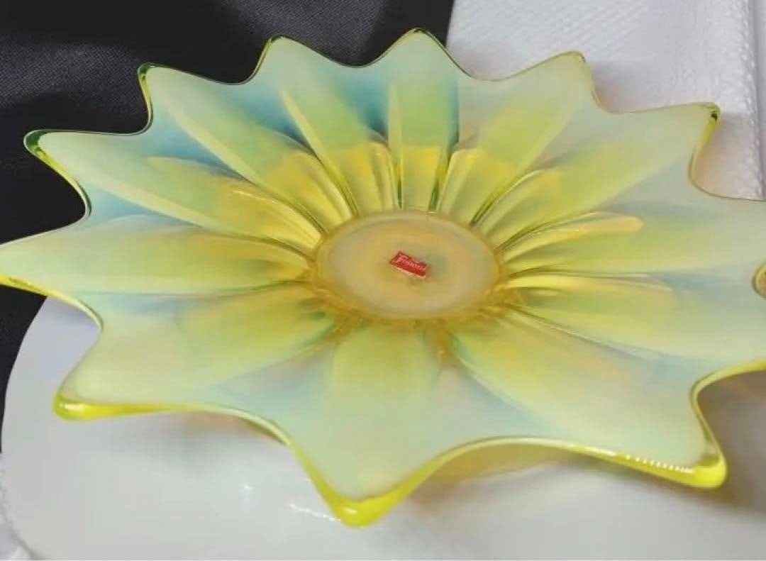 Glass Fostoria Heirloom Opalescent Vaseline Glass Bowl Vintage Yellow Uranium (1 of 10)