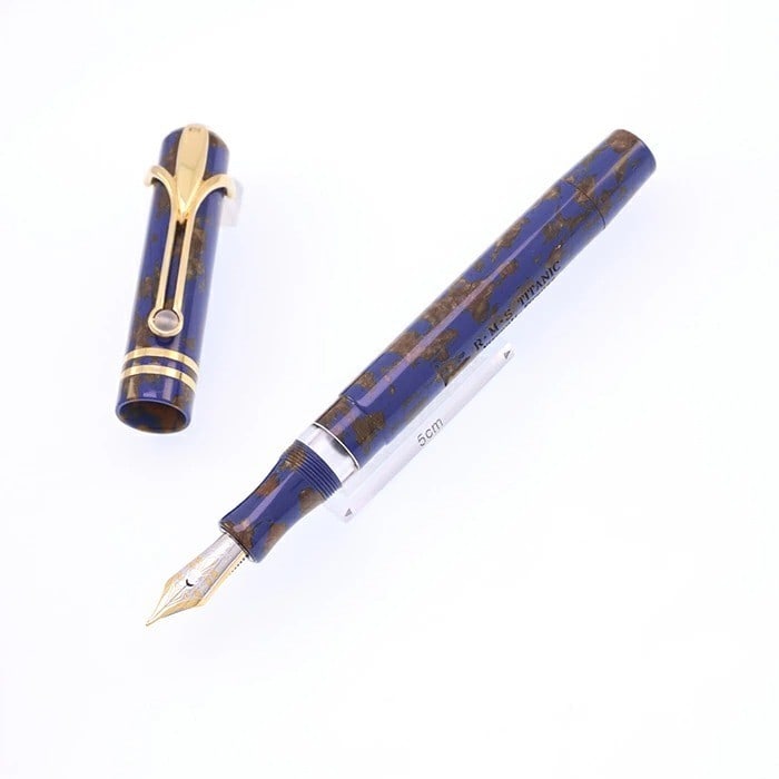 Edition VISCONTI Titanic Celluloid/ Crystal M Nib 18K Fountain pen Limited (1 of 9)