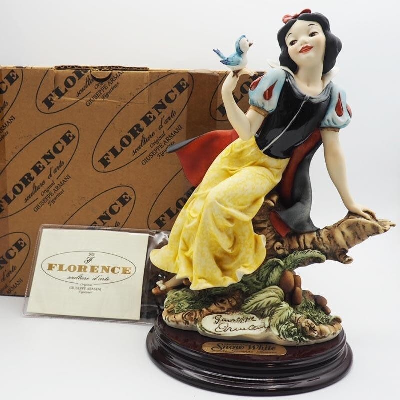 Rare GIUSEPPE ARMANI Disny Florence Snow White Porcelain Sculpture 0209C Stamped (1 of 10)