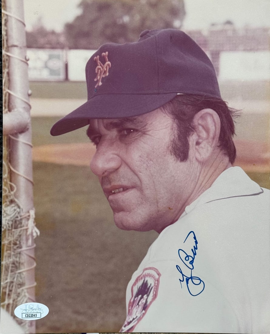 (JSA) Yogi Berra Autographed 8x10 Baseball Photo (1 of 1)
