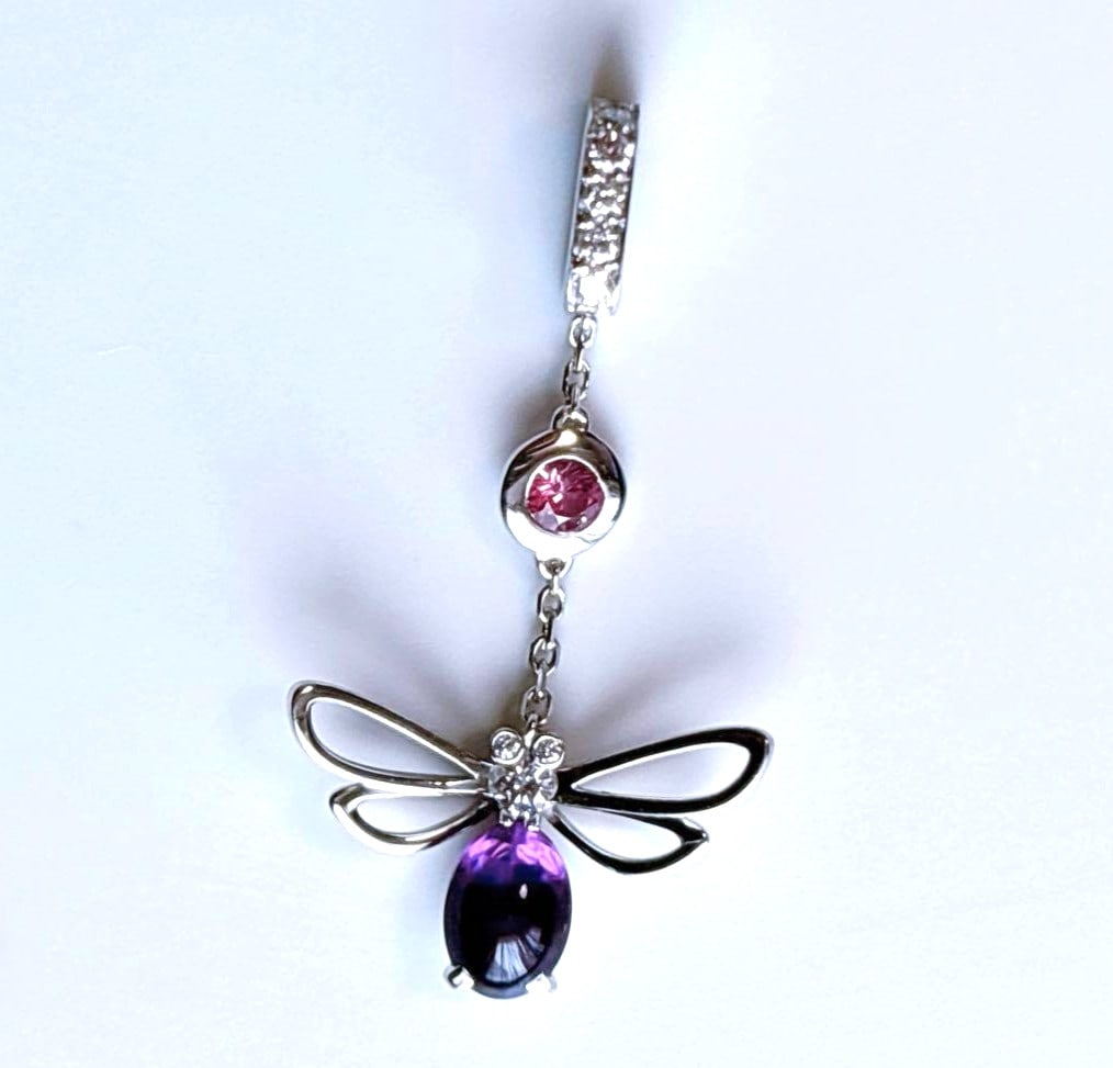 Top Chaumet Attrape Moi Bee Amethyst Pink Sapphire Diamond 18k Charm Pendant: Top Chaumet Attrape Moi Bee Amethyst Pink Sapphire Diamond 18k Charm Pendant This listing features Top Chaumet Attrape Moi Bee Amethyst Pink Sapphire Diamond 18k Charm Pendant. Item specifics are prov