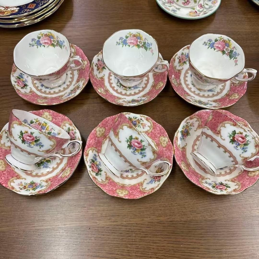 roses Royal Albert Lady Carlyle Cup and Saucer set of 6 tea cups floral (1 of 10)