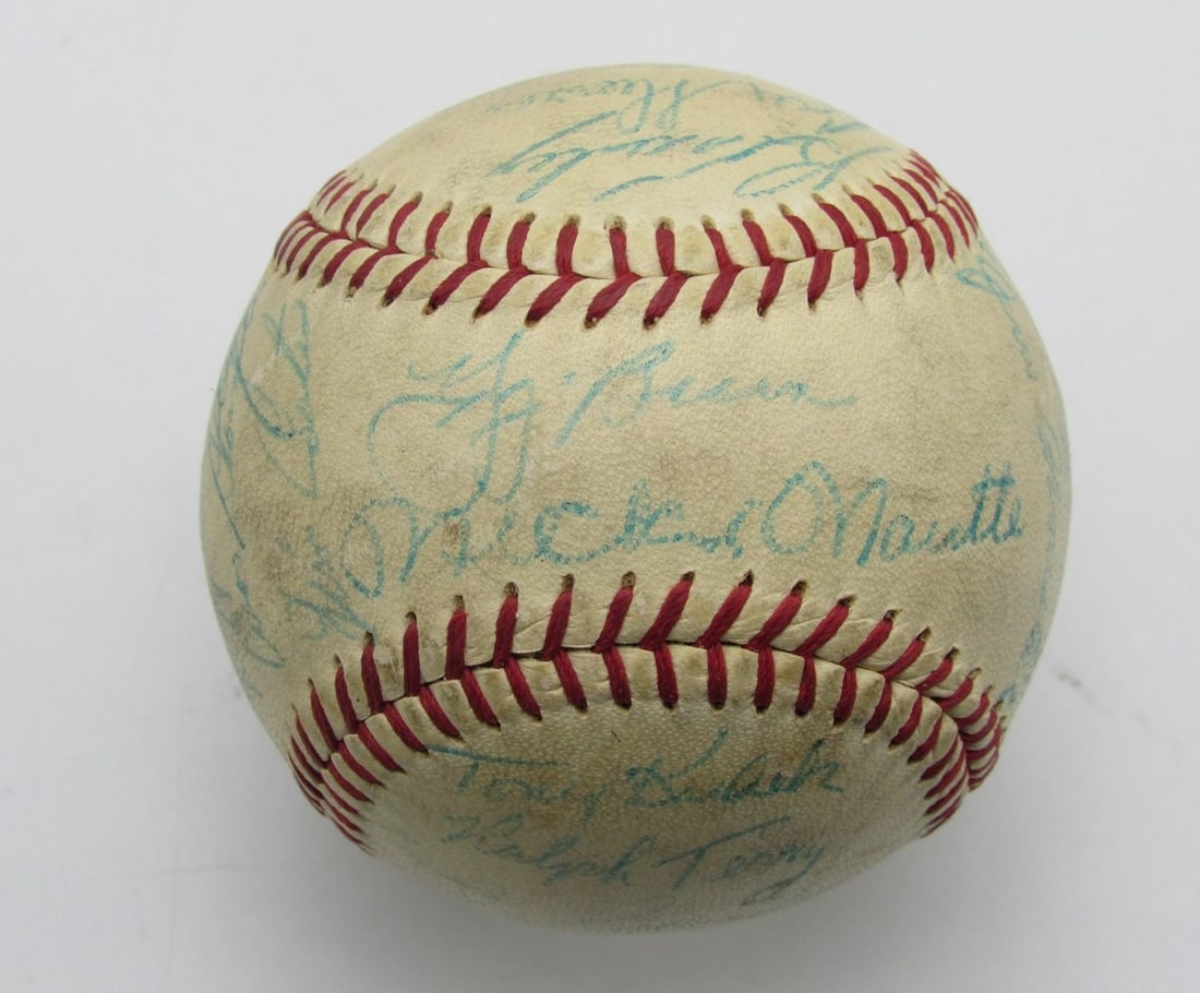 196291 1959 Yankees Team Signed by (23) Tri-County League Baseball Mickey Mantle (1 of 7)