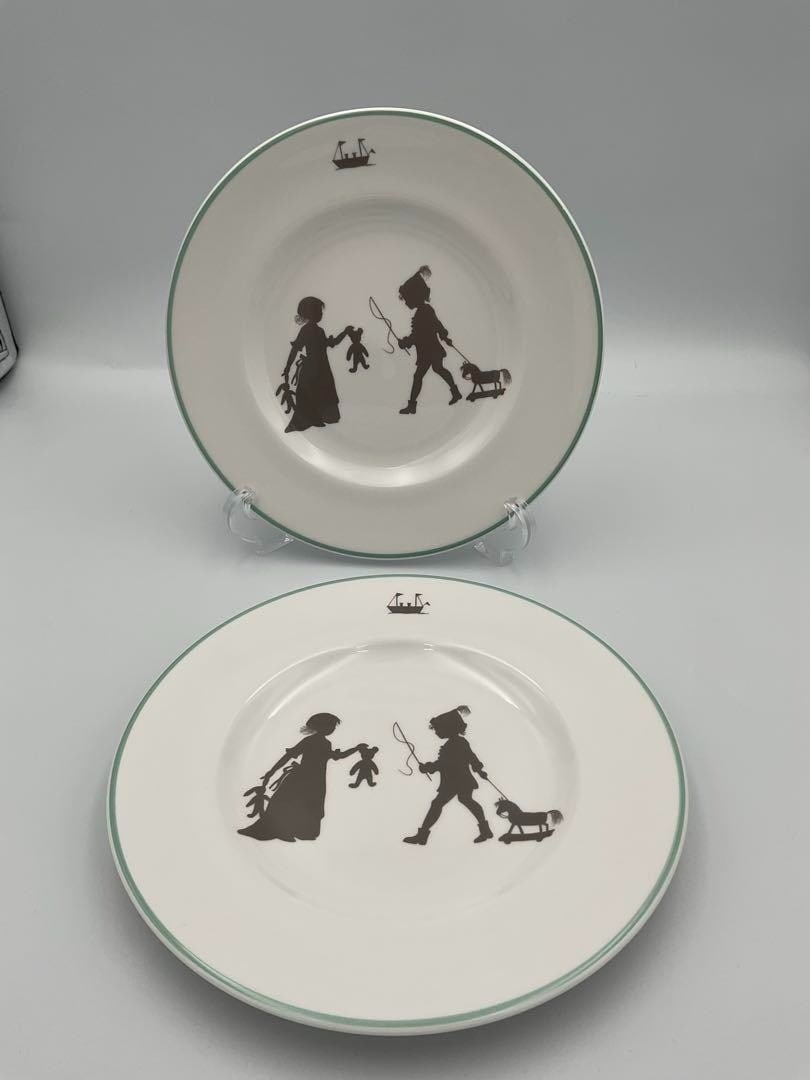 Collectible Hermes Silhouette plate 20cm Set of 2 Fine Bone China Tableware: Collectible Hermes Silhouette plate 20cm Set of 2 Fine Bone China Tableware This listing features Collectible Hermes Silhouette plate 20cm Set of 2 Fine Bone China Tableware. Item specifics are provid