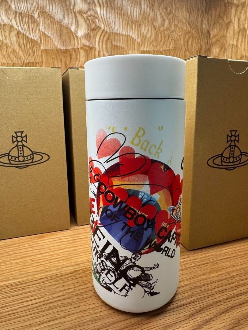 Rare Vivienne Westwood Cafe Limited Tumbler With Shopper Bag Exclusive Japan: Rare Vivienne Westwood Cafe Limited Tumbler With Shopper Bag Exclusive Japan This listing features Rare Vivienne Westwood Cafe Limited Tumbler With Shopper Bag Exclusive Japan. Item specifics are prov