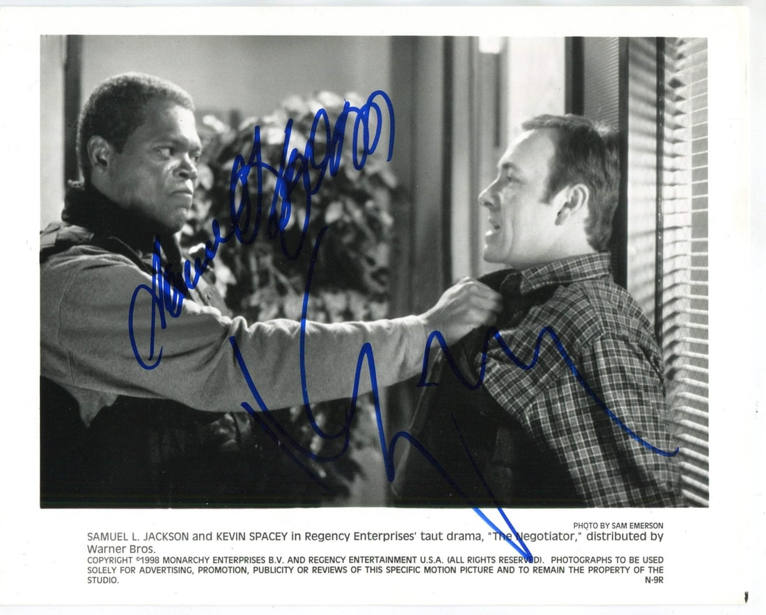 Photo Samuel L Jackson & Kevin Spacey Autographed 8x10 (1 of 1)