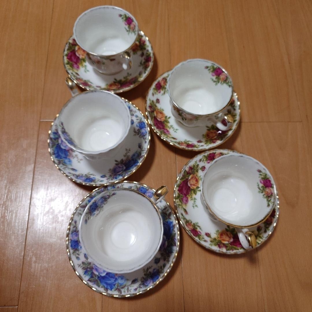 China Royal Albert Moonlight Rose Old Country Roses Cup Saucer Set Of 5 Bone: China Royal Albert Moonlight Rose Old Country Roses Cup Saucer Set Of 5 Bone This listing features China Royal Albert Moonlight Rose Old Country Roses Cup Saucer Set Of 5 Bone. Item specifics are prov