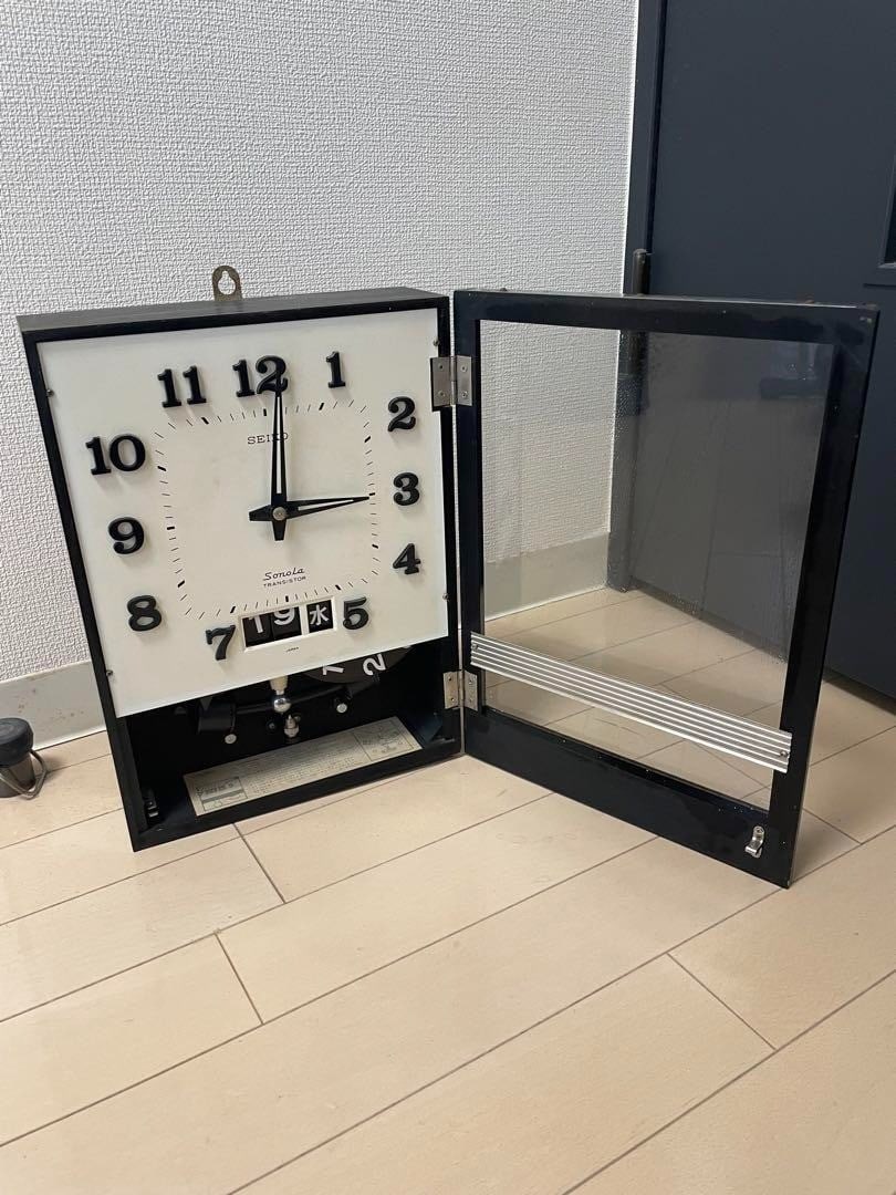 Antique Vintage SEIKO Somola Wall Clock Showa Era Japanese Retro Mid Century: Antique Vintage SEIKO Somola Wall Clock Showa Era Japanese Retro Mid Century This listing features Antique Vintage SEIKO Somola Wall Clock Showa Era Japanese Retro Mid Century. Item specifics are