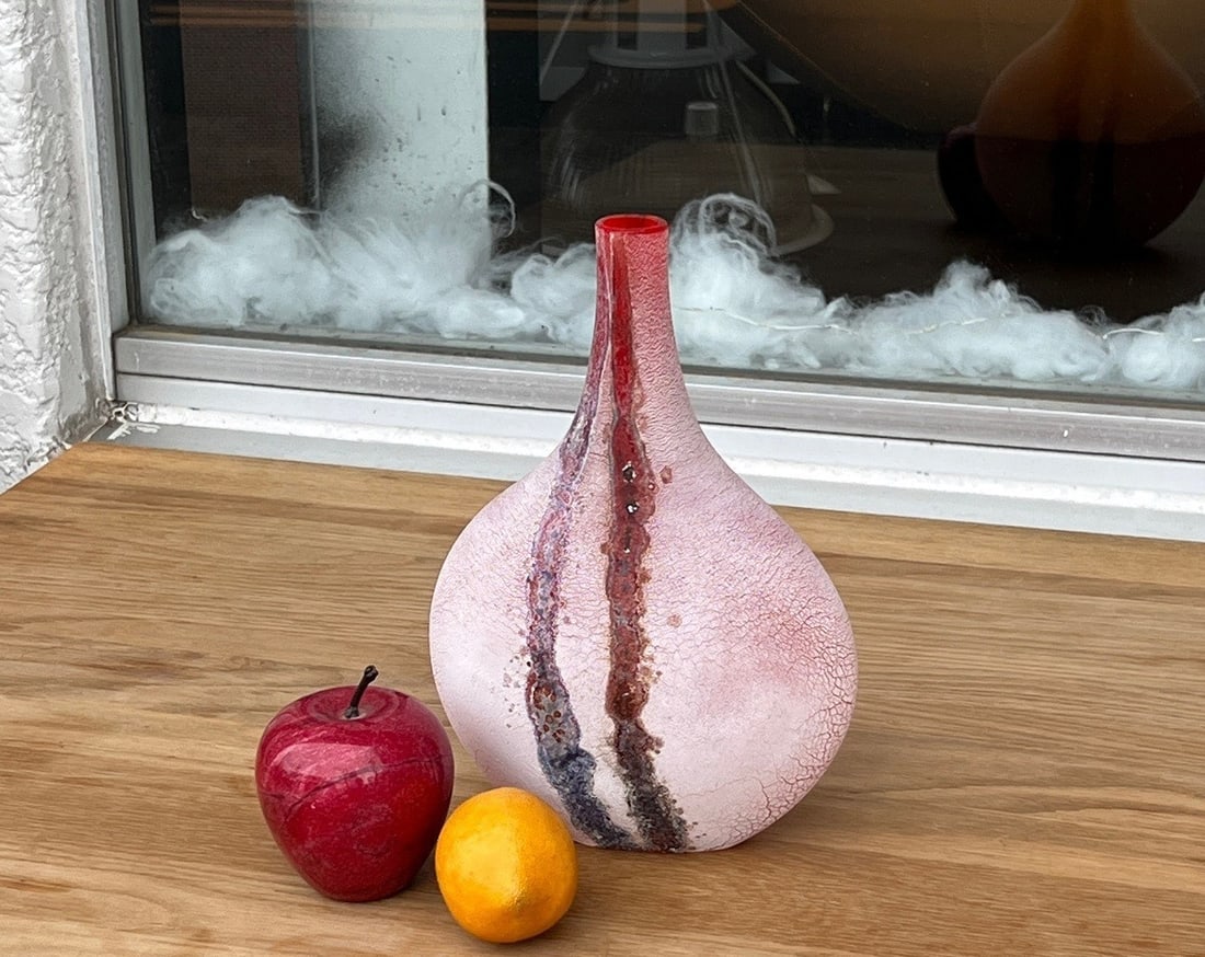 Authentic Alfredo Barbini Murano Glass Flower Vase Pink Vintage 1970s Italy: Authentic Alfredo Barbini Murano Glass Flower Vase Pink Vintage 1970s Italy This listing features Authentic Alfredo Barbini Murano Glass Flower Vase Pink Vintage 1970s Italy. Item specifics are provid