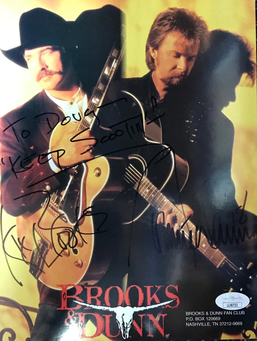 (JSA) Kix Brooks & Ronnie Dunn Autographed 8x10 Photo (1 of 1)