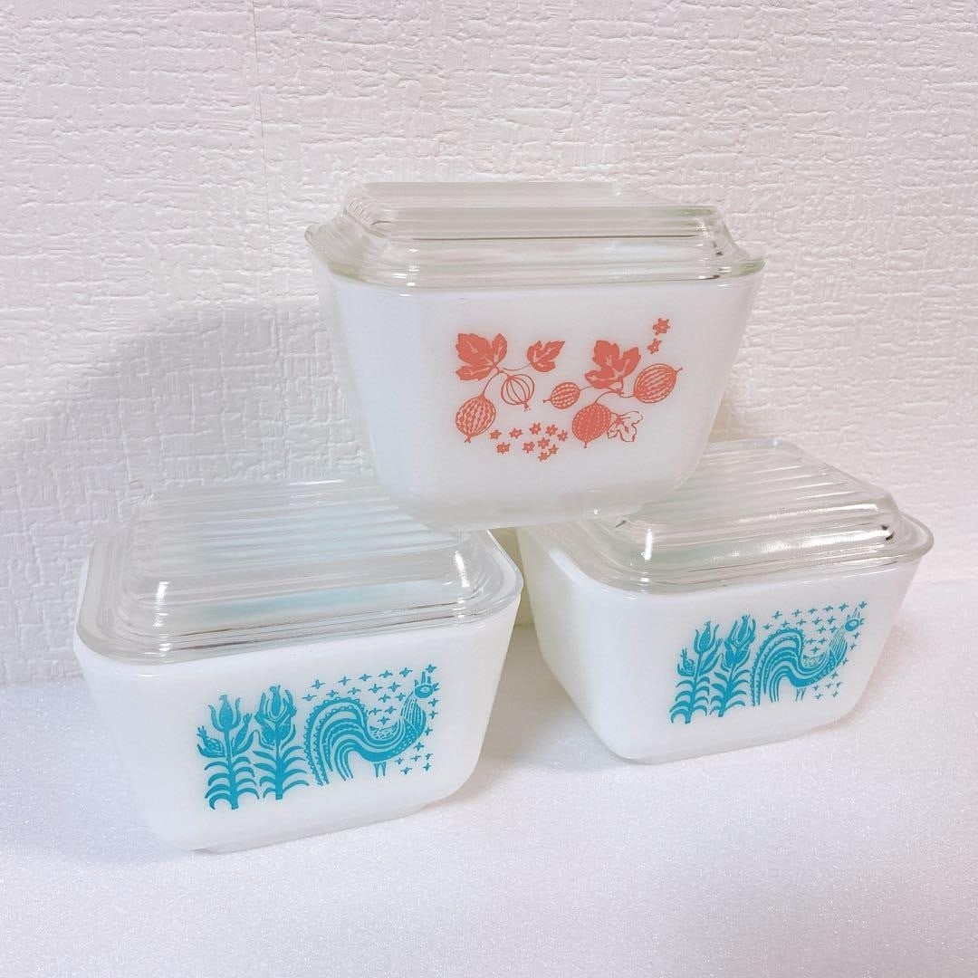 Vintage Old Pyrex 138 Refrigerator Dish Set of 3 Pink GooseberryBlue Butterprint (1 of 9)