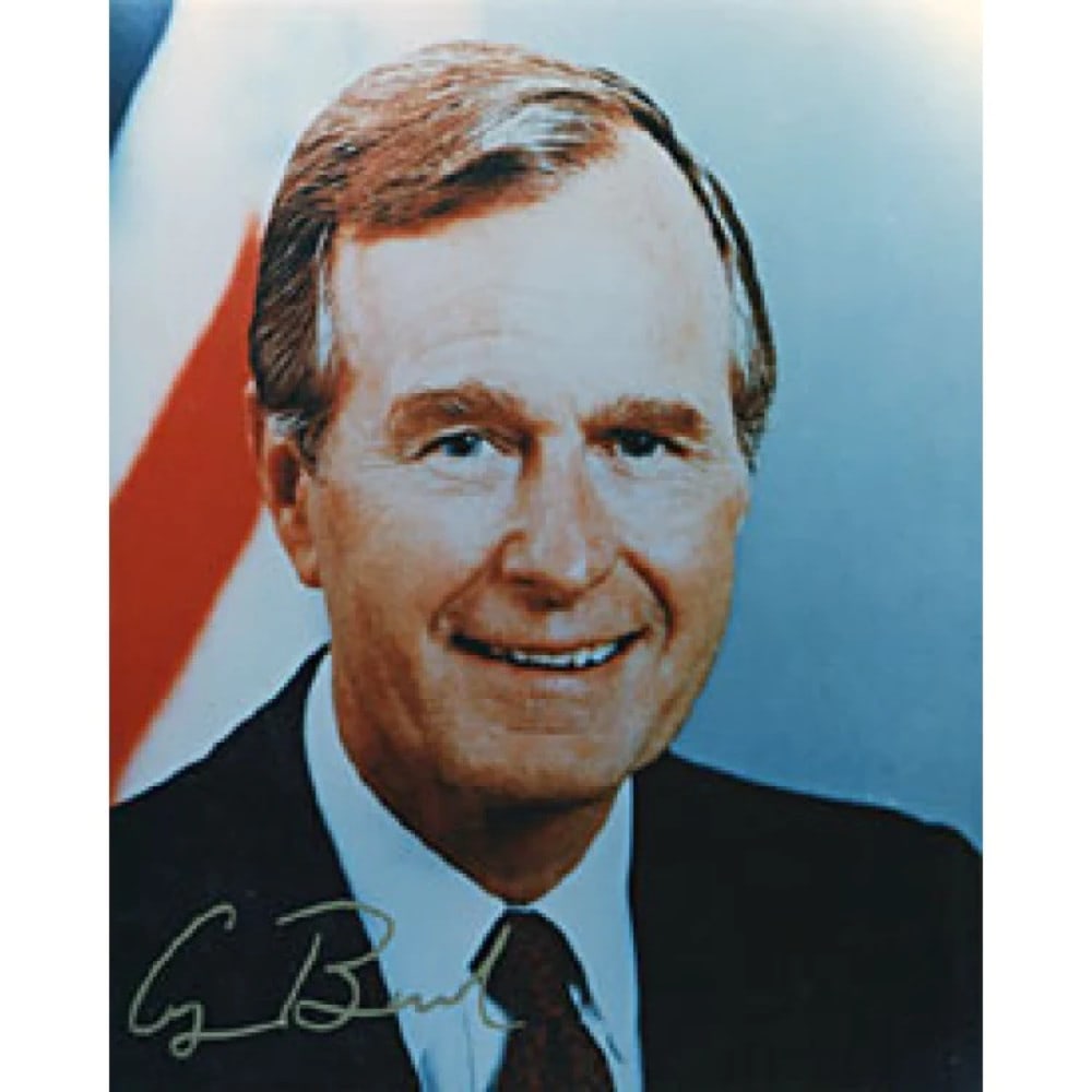 Photo George H. W. Bush Autographed Celebrity 8x10 (1 of 1)