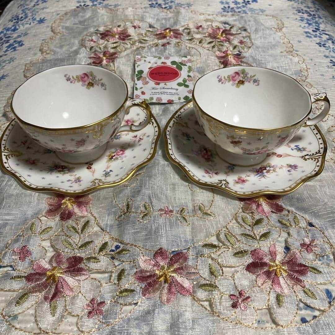 China Royal Crown Derby Royal Antoinette Tea Cup and Saucer Set of 2 Fine Bone: China Royal Crown Derby Royal Antoinette Tea Cup and Saucer Set of 2 Fine Bone This listing features China Royal Crown Derby Royal Antoinette Tea Cup and Saucer Set of 2 Fine Bone. Item specifics are