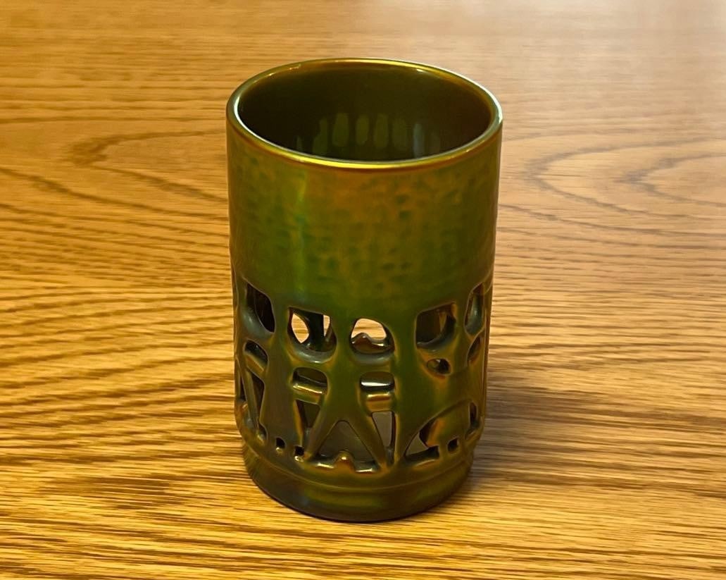 Pottery Zsolnay Cylindrical Vase Eosin Glaze Pierced Openwork Hungarian Art: Pottery Zsolnay Cylindrical Vase Eosin Glaze Pierced Openwork Hungarian Art This listing features Pottery Zsolnay Cylindrical Vase Eosin Glaze Pierced Openwork Hungarian Art. Item specifics are provid