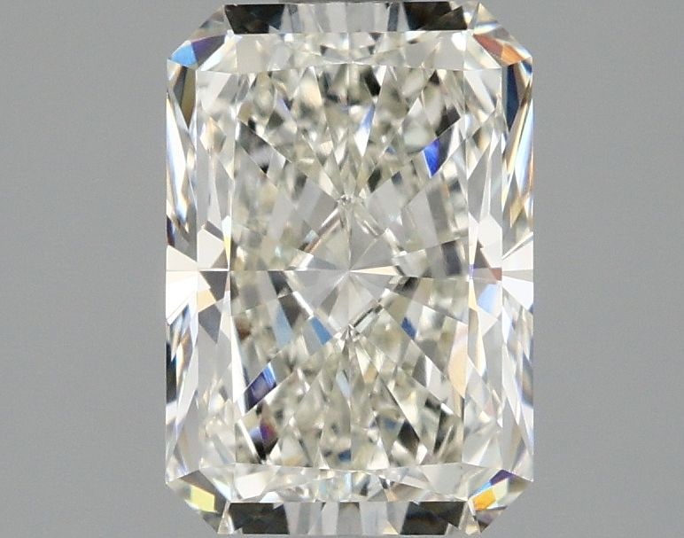 Loose Lab Diamond - IGI Radiant 2.02ct H VVS2: Loose Lab Diamond - IGI Radiant 2.02ct H VVS2 This listing features Loose Lab Diamond - IGI Radiant 2.02ct H VVS2. Item specifics are provided below. Item Specifics: Source: This Is A Real Diamond