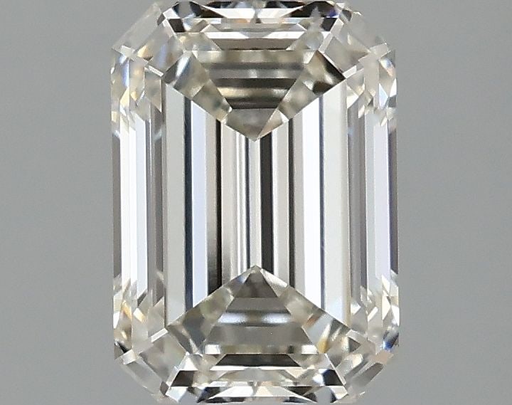 Loose Lab Diamond - IGI Emerald 2.02ct H VVS2: Loose Lab Diamond - IGI Emerald 2.02ct H VVS2 This listing features Loose Lab Diamond - IGI Emerald 2.02ct H VVS2. Item specifics are provided below. Item Specifics: Source: This Is A Real Diamond