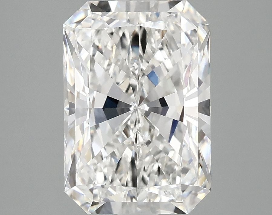 Loose Lab Diamond - IGI Radiant 2.98ct E VVS2: Loose Lab Diamond - IGI Radiant 2.98ct E VVS2 This listing features Loose Lab Diamond - IGI Radiant 2.98ct E VVS2. Item specifics are provided below. Item Specifics: Source: This Is A Real Diamond