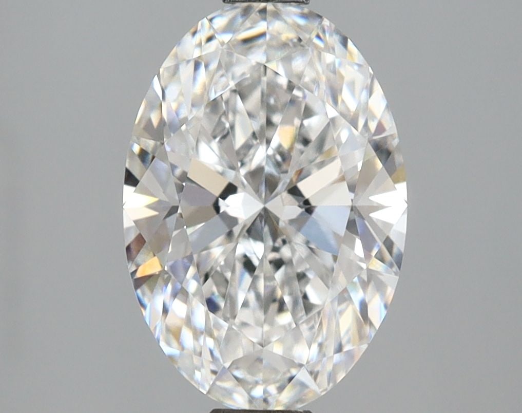 Loose Lab Diamond - IGI Oval 2.59ct E VVS2: Loose Lab Diamond - IGI Oval 2.59ct E VVS2 This listing features Loose Lab Diamond - IGI Oval 2.59ct E VVS2. Item specifics are provided below. Item Specifics: Source: This Is A Real Diamond Grown In