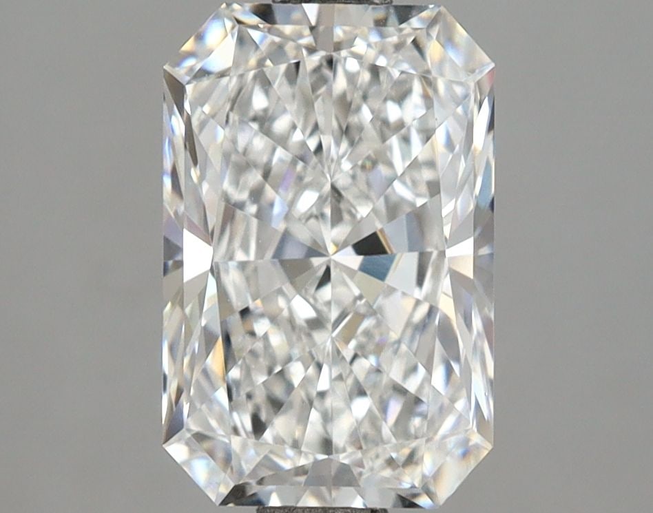 Loose Lab Diamond - IGI Radiant 2.58ct E VVS2 (1 of 1)