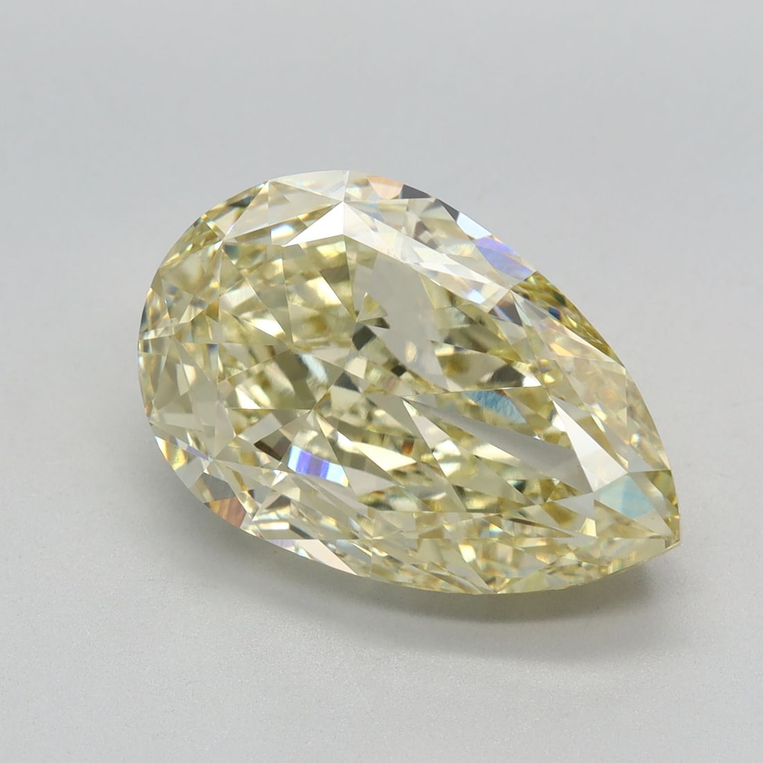 Loose Lab Diamond - IGI Pear 5.55ct Fancy Yellow VVS2: Loose Lab Diamond - IGI Pear 5.55ct Fancy Yellow VVS2 This listing features Loose Lab Diamond - IGI Pear 5.55ct Fancy Yellow VVS2. Item specifics are provided below. Item Specifics: Source: This Is A